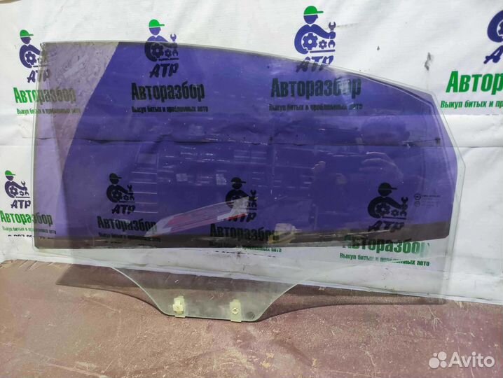 Стекло двери задней левой Hyundai Solaris