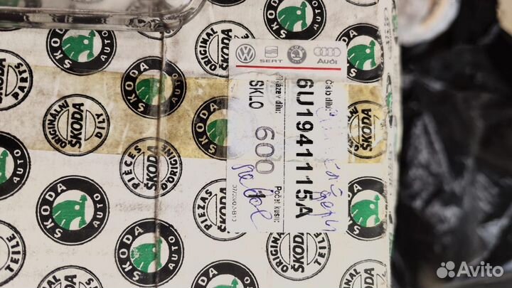 Стекла фар Шкода Фелиция 1098-2001