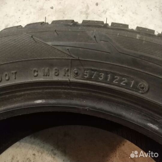 Toyo Observe Ice-Freezer 205/55 R16 91T