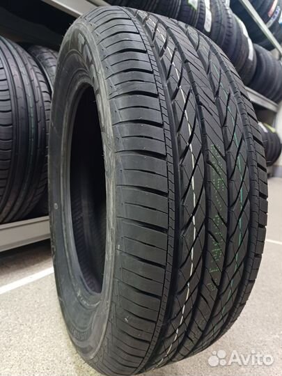 Tracmax X-Privilo H/T 225/60 R17 99H