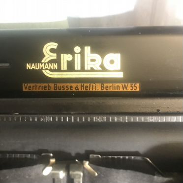 Пишущая машинка Erika. Германия