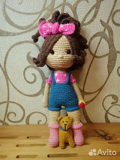 Вязаная кукла