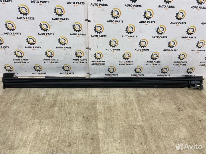 Молдинг порога левый Mazda Cx-30