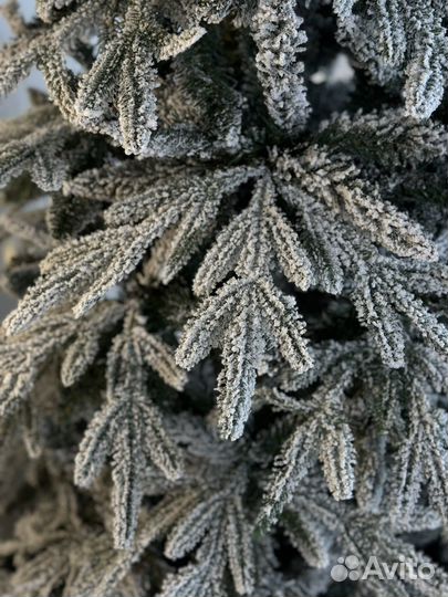 Елка искусственная