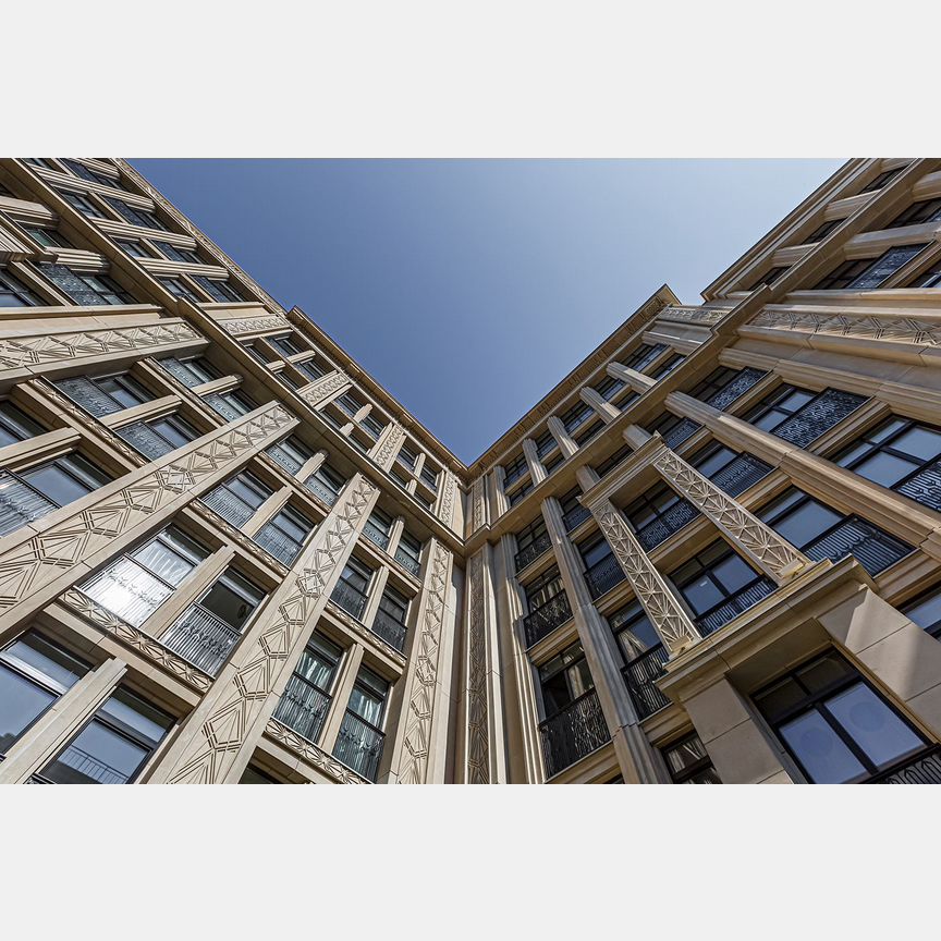 2-к. квартира, 89,8 м², 1/7 эт.