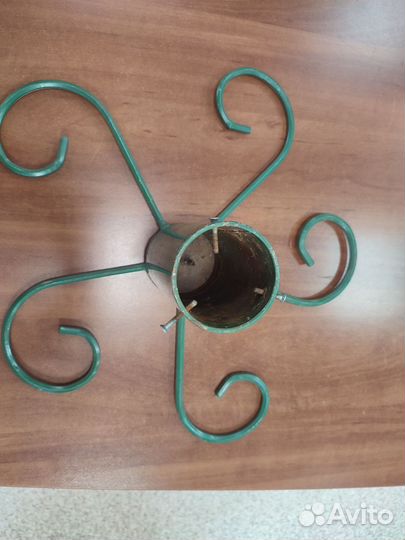 Подставка под елку металлическая