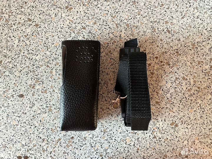 Новый кожаный чехол для радиостанции Motorola XTS