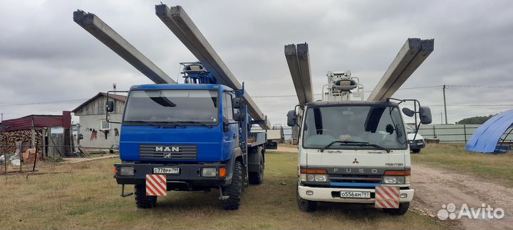 Ямобур. Установка столбов электрических, опор лэп