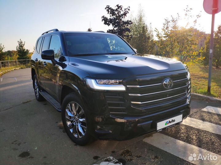 Toyota Land Cruiser 3.3 AT, 2022, 4 500 км