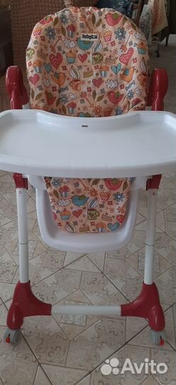 Продаю Детский стульчик для кормления BebyTon