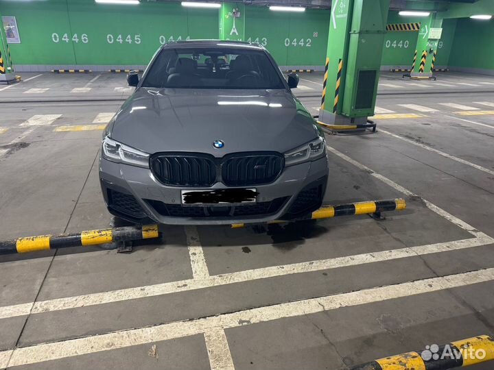 Накладки на передний бампер bmw 5 g30