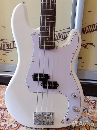 Бас-гитара Irin