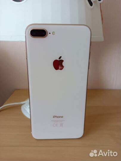 iPhone 8 Plus, 64 ГБ