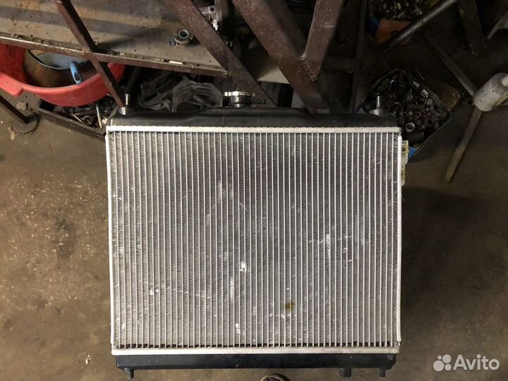 Радиатор охлаждения Hundai Gets