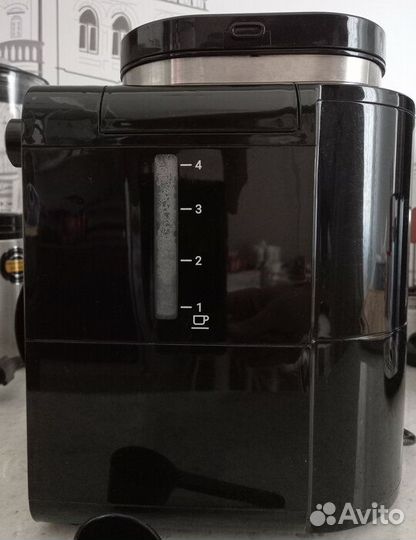 Кофеварка Kitfort KT-777 с встроенной кофемолкой