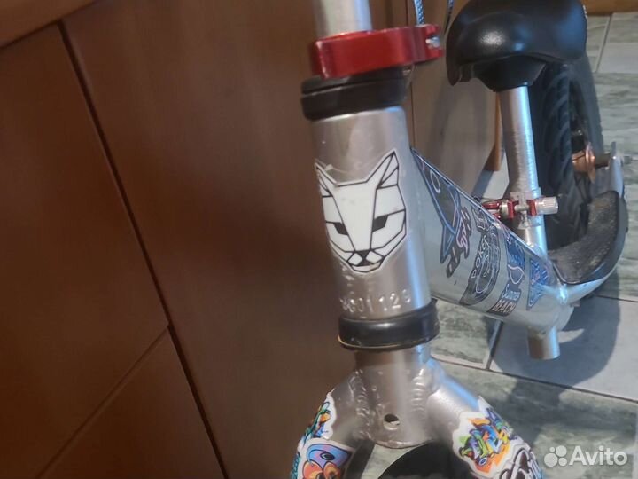 Беговел детский 12 jet cat