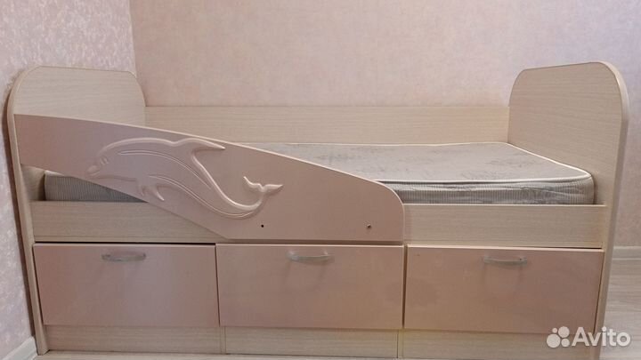 Продам детскую кровать