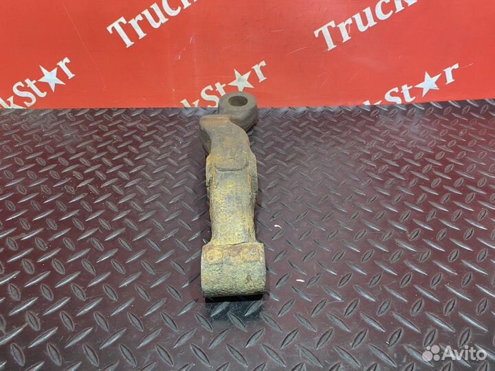 Сошка поворотного кулака левого