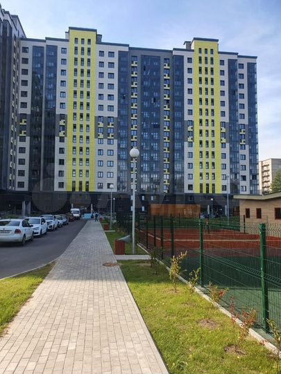 1-к. квартира, 37 м², 8/17 эт.