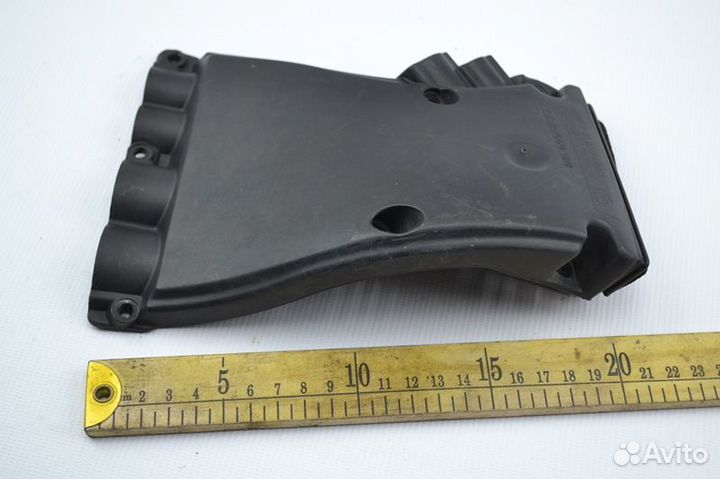 Крышка отделения для жгутов проводов кабины MAN TG