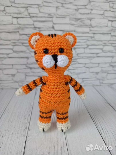 Мягкая игрушка тигрёнок