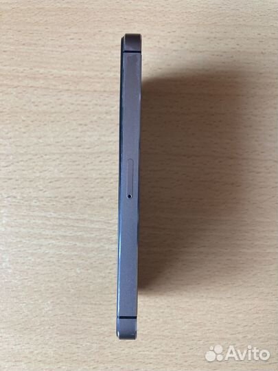 iPhone 5S, 16 ГБ