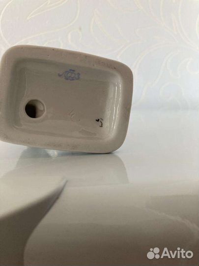 Фарфоровая статуэтка Юная балерина лфз