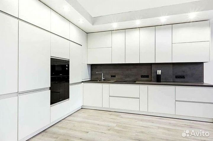 Кухня на заказ. Доставка и сборка