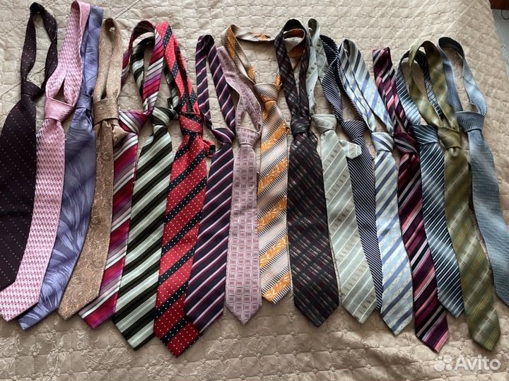 Галстук мужской б/у 18 штук пакетом