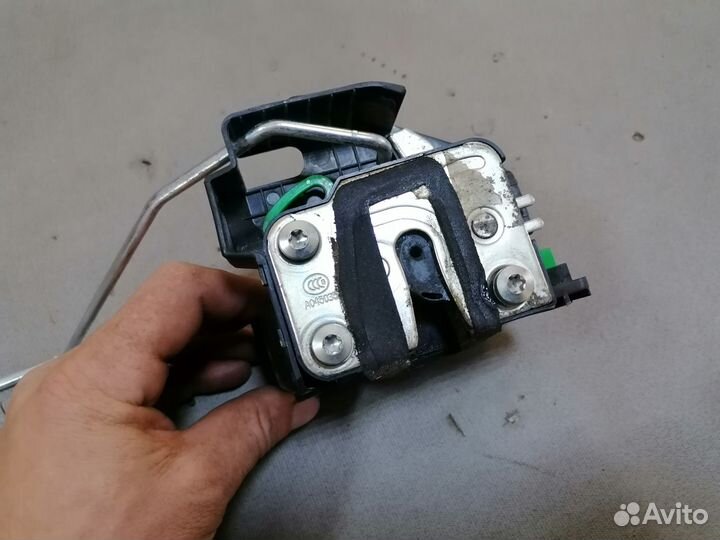 Замок двери передней правой Kia RIO 2011-2017