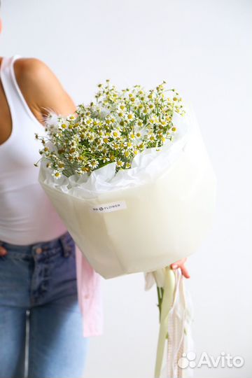 Букет с ромашками. Доставка