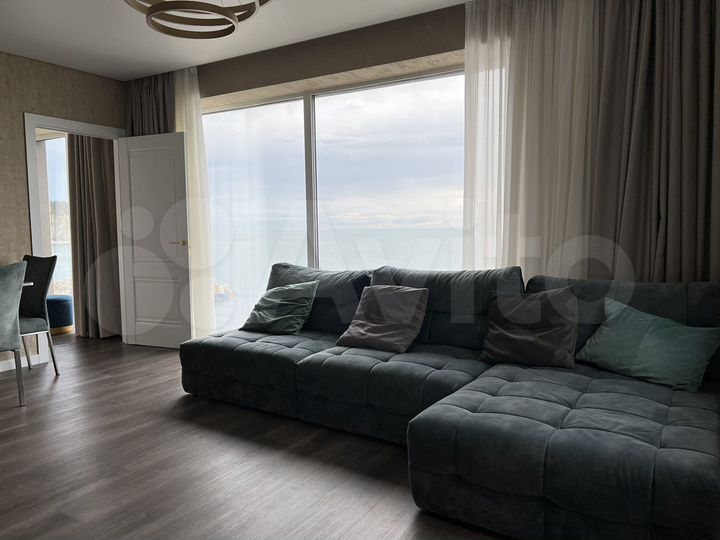 2-к. квартира, 75 м², 3/3 эт.