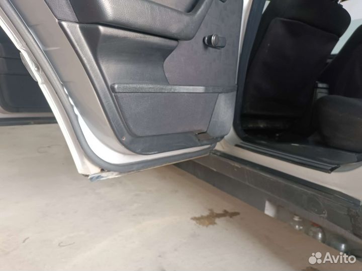 Mercedes-Benz C-класс 2.3 AT, 1997, битый, 250 000 км