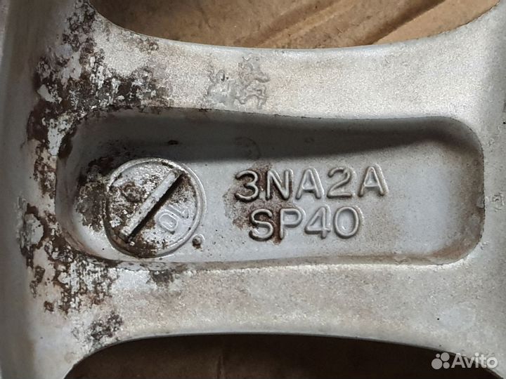 Диски R16 Nissan Leaf ZE0