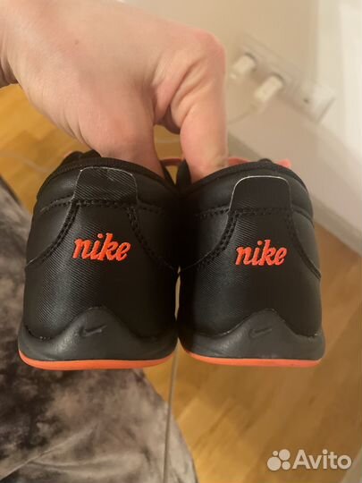 Кроссовки nike air musio 36.5