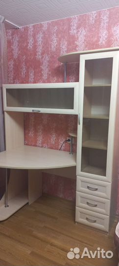 Компьютерный стол