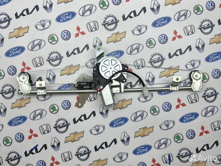 Стеклоподъемник электрический правый Logan/Largus