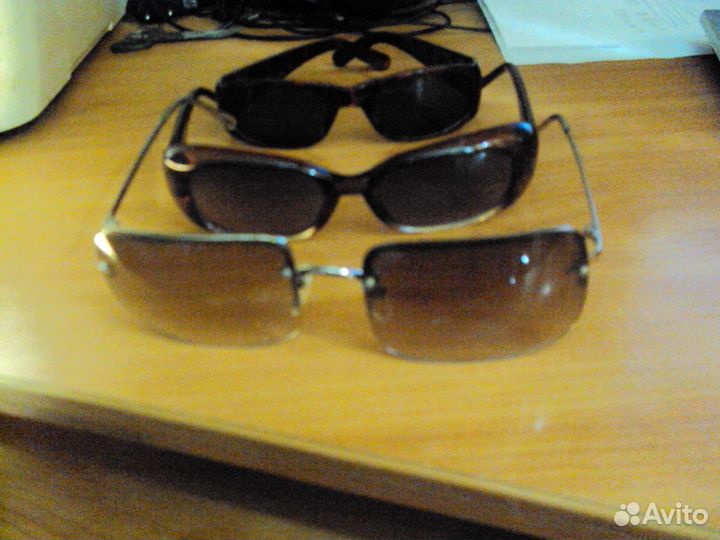 Очки солнцезащитные