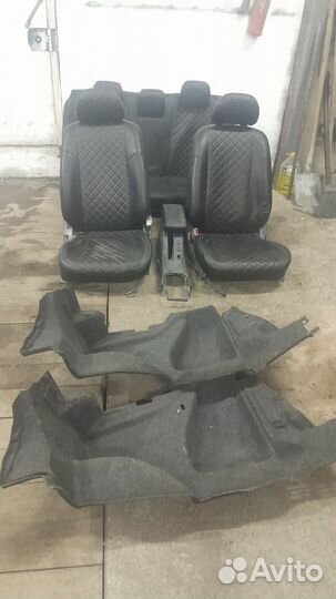 Чехлы Nissan almera classic b10