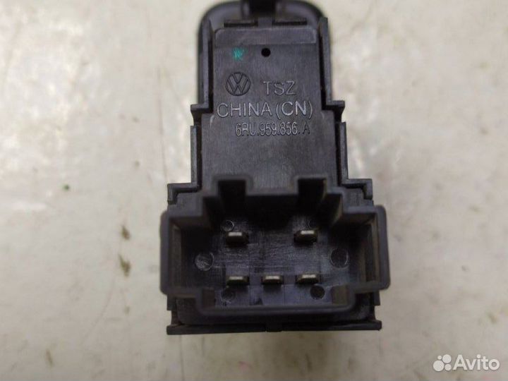 Кнопка стеклоподъемника передняя правая Volkswagen