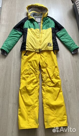 Горнолыжный костюм женский