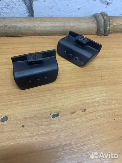 Кнопка правого кармана Suzuki SkyWave 400 ck43