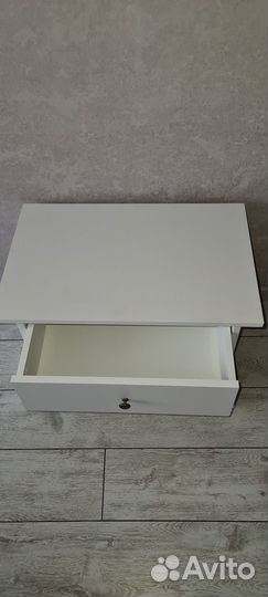 Продам прикроватную тумбу фирмы lazurit