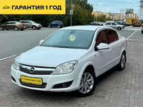 Opel Astra 1.6 MT, 2012, 167 000 км, с пробегом, цена 615 000 руб.