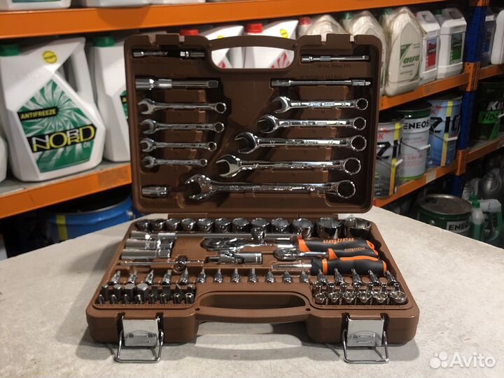 Набор инструментов 82 предмета 1/4&1/2DR ombra