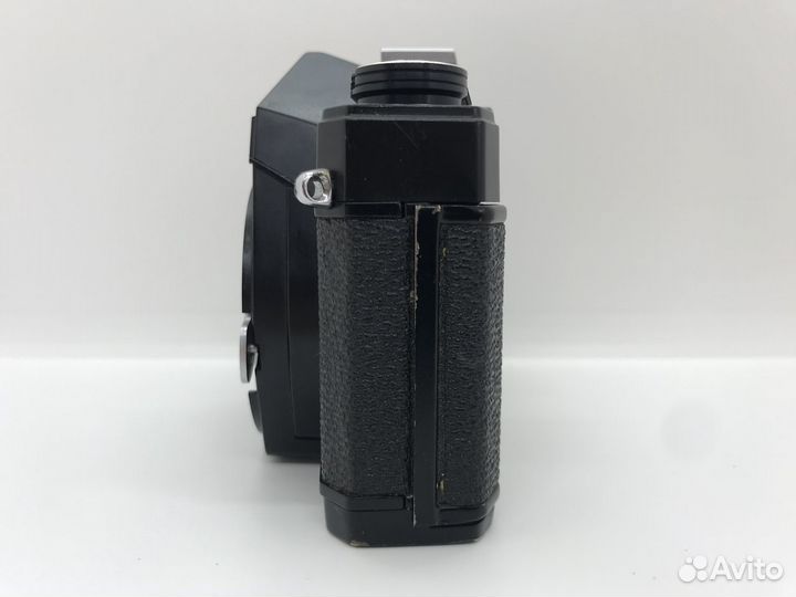 Body Topcon RE-200, Exakta (Japan)