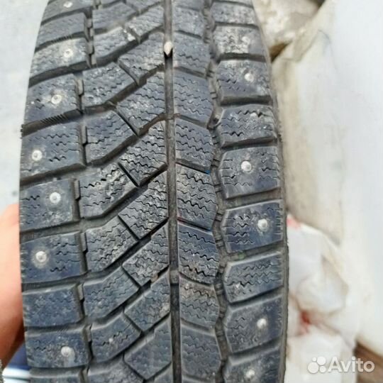 Viatti Brina Nordico V-522 185/65 R14 86T