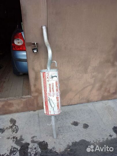 Продам глушитель