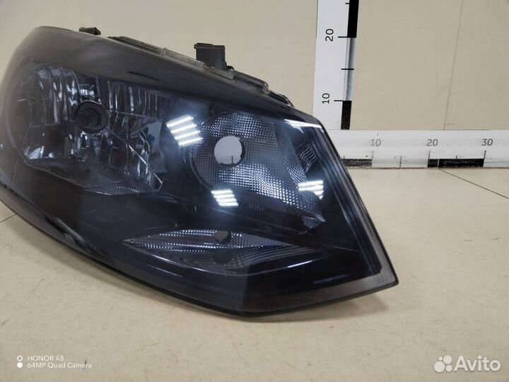 Фара правая Volkswagen Polo Sed RUS 2011