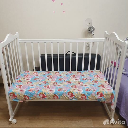 Продам детскую кроватку